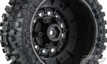Pro-Line Badlands SC 2.2/3.0 Tires w/Raid Wheels (M2) Traxxas Slash 2wd / 4x4