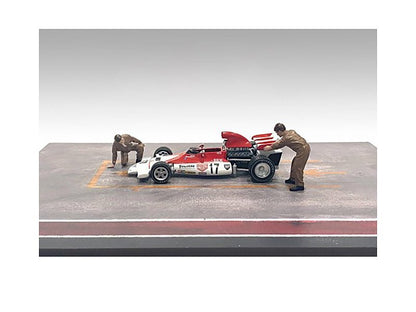 "Race Day" Two Diecast Figures Set 5 for 1/43 Scale Models by American Diorama  free shipping USA