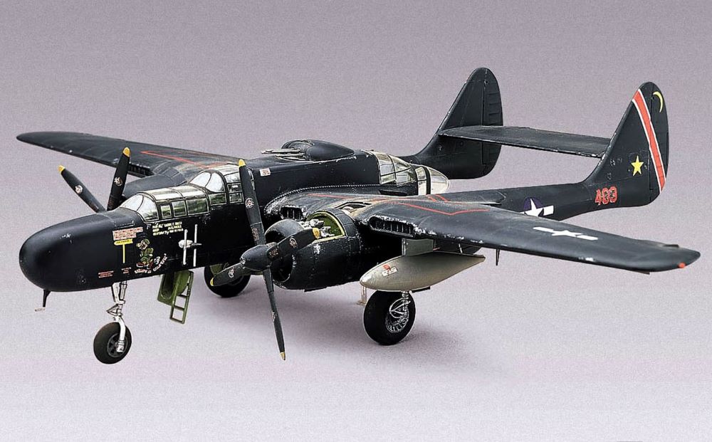 Revell 7546 1/48 P61 Black Widow Aircraft