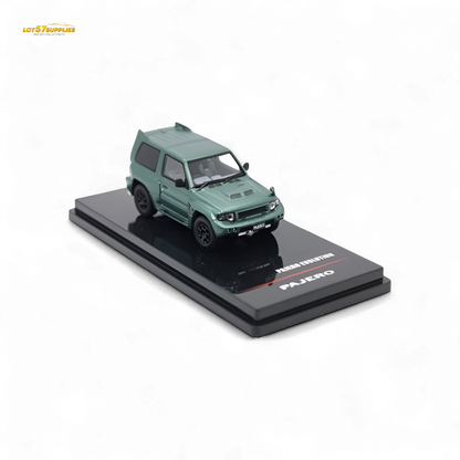Inno64 MITSUBISHI PAJERO EVOLUTION Satin Green 1:64