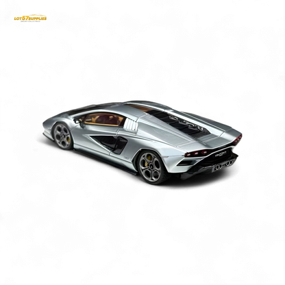 FuelMe Model Lamborghini Countach LPI 800-4 Azzuro Thetys 1:64