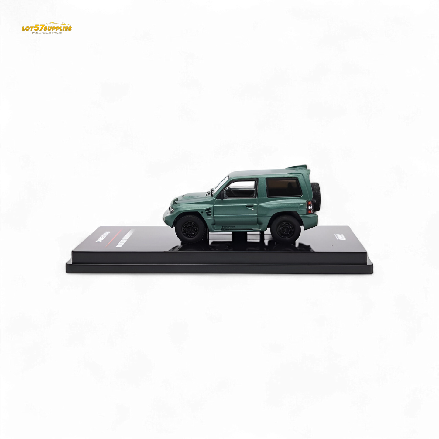 Inno64 MITSUBISHI PAJERO EVOLUTION Satin Green 1:64