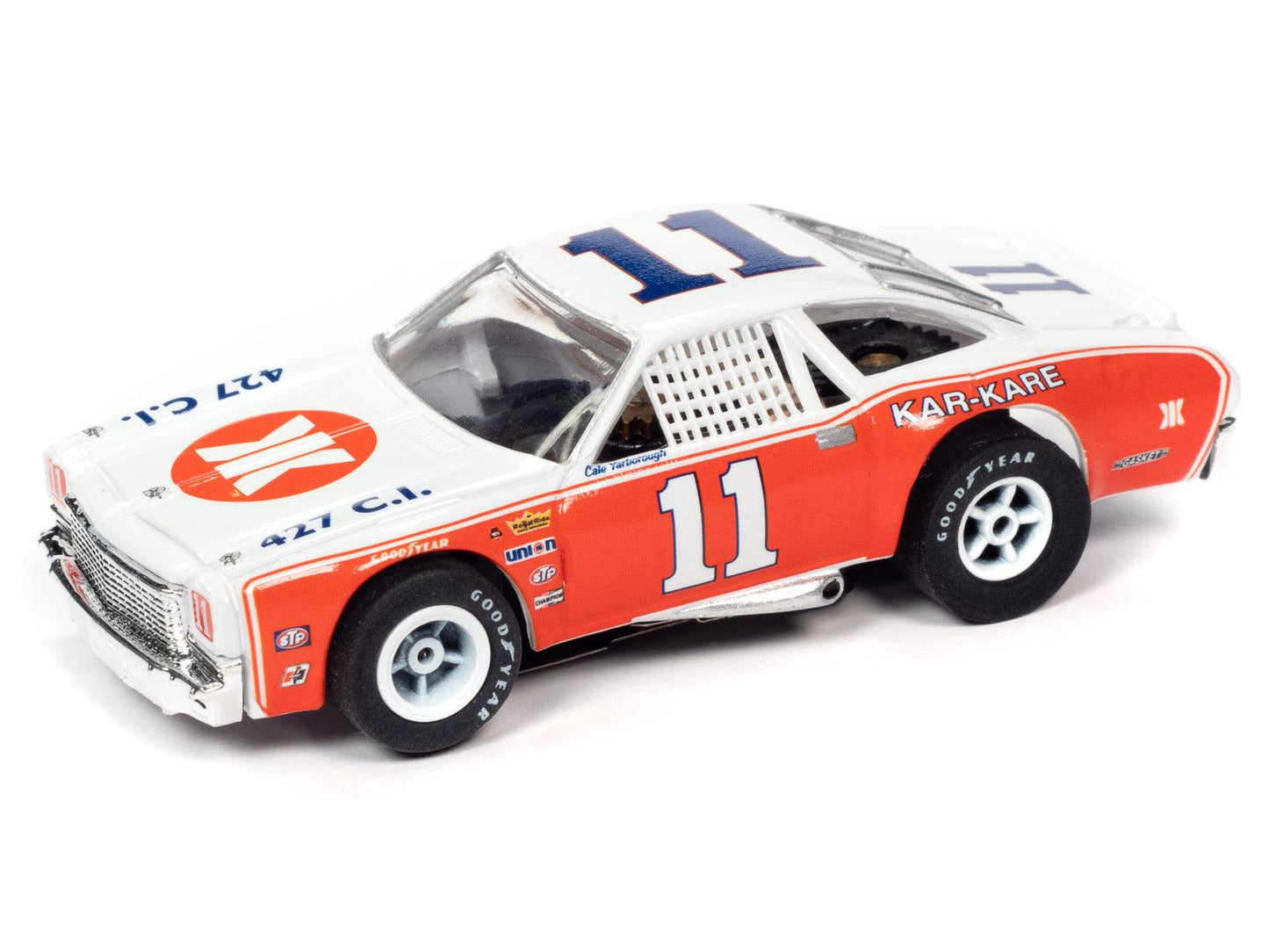 Auto World Xtraction R31 Chevrolet Chevelle Cale Yarborough HO Slot Car SC355