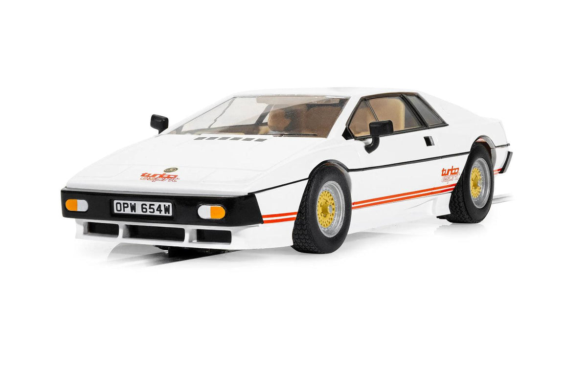 Scalextric C4631 James Bond Lotus Esprit Turbo White 1/32 Slot Car DPR