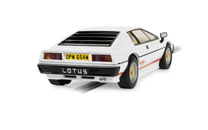 Scalextric C4631 James Bond Lotus Esprit Turbo White 1/32 Slot Car DPR