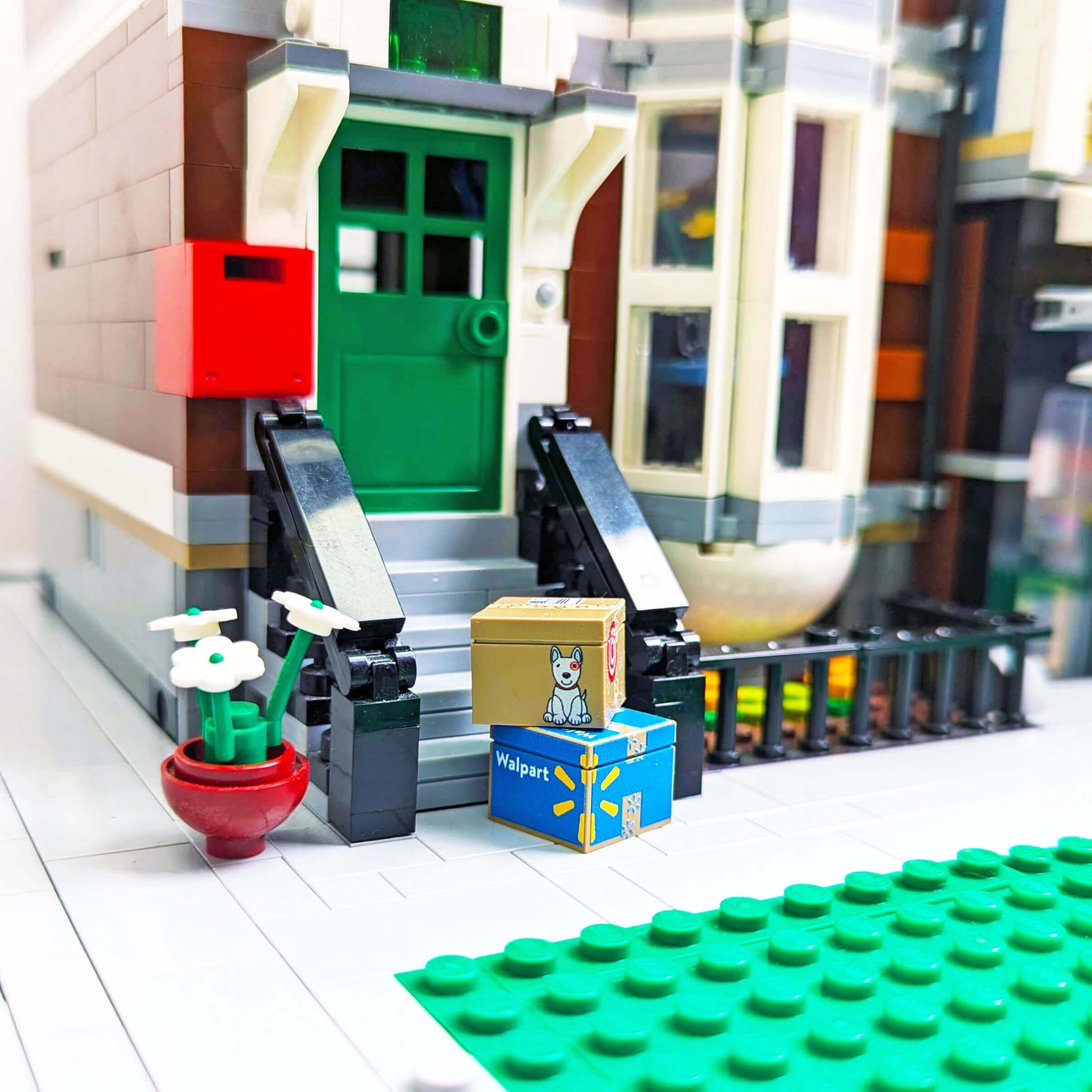 Tarjet Shipping Box - Custom Printed - Made Using LEGO® Parts