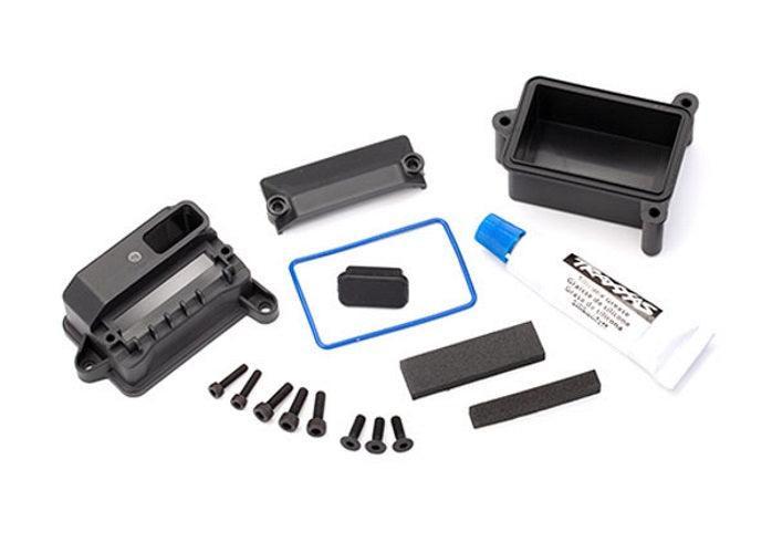 Traxxas Box Receiver (Sealed)/ Wire Cover/ Foam Pad/ Silicone Grease Maxx