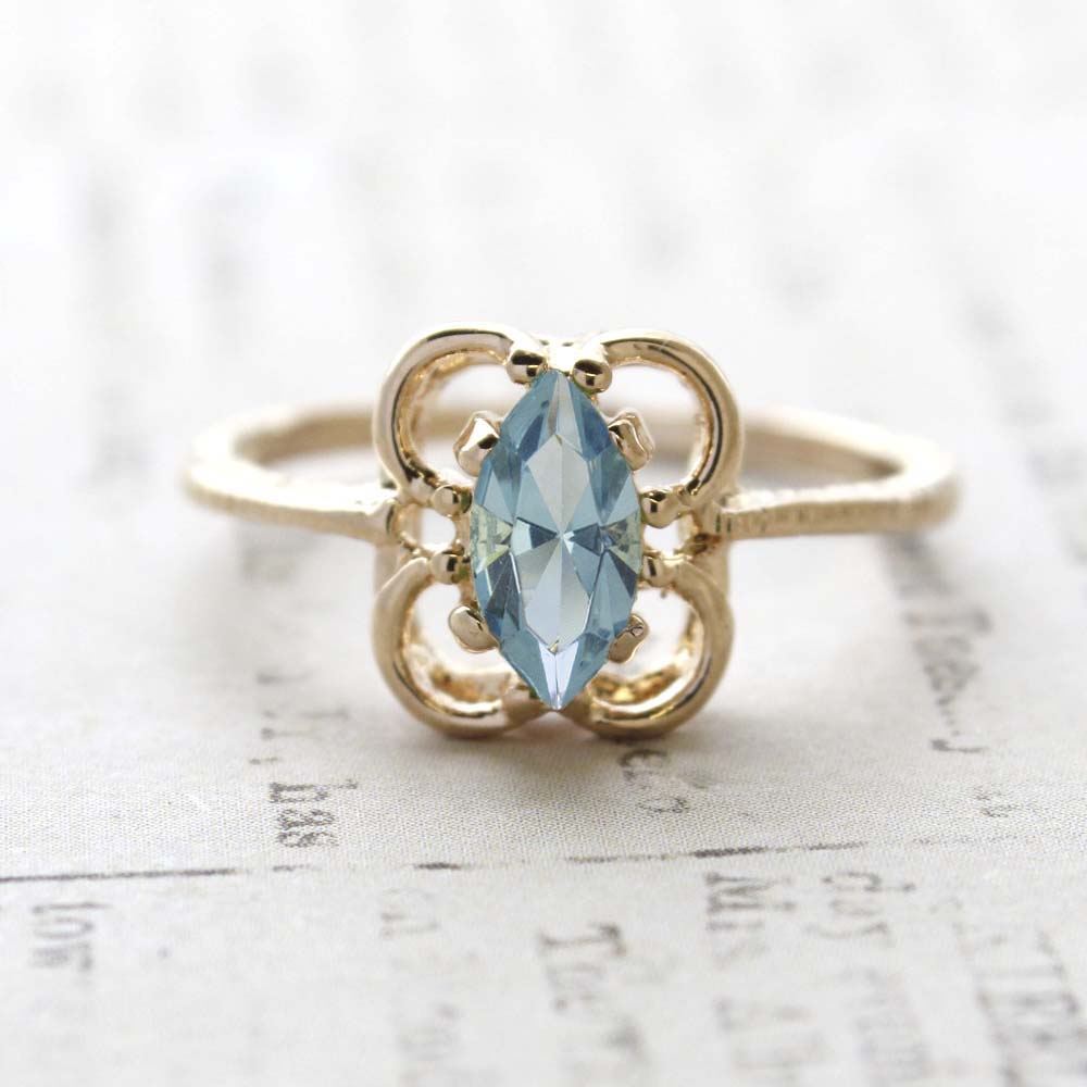Vintage Jewelry Marquise Cut Jet Black Crystal Cocktail Ring in 18k White Gold Electroplate by PVD Vintage Jewelry