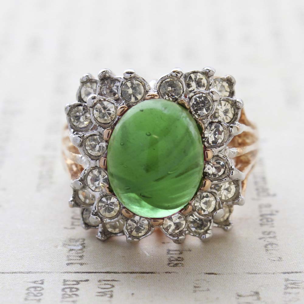 Vintage Emerald Green Crystal Cabochon Stone & Clear Crystal Ring in 18kt Yellow Gold Electroplate by PVD Vintage Jewelry