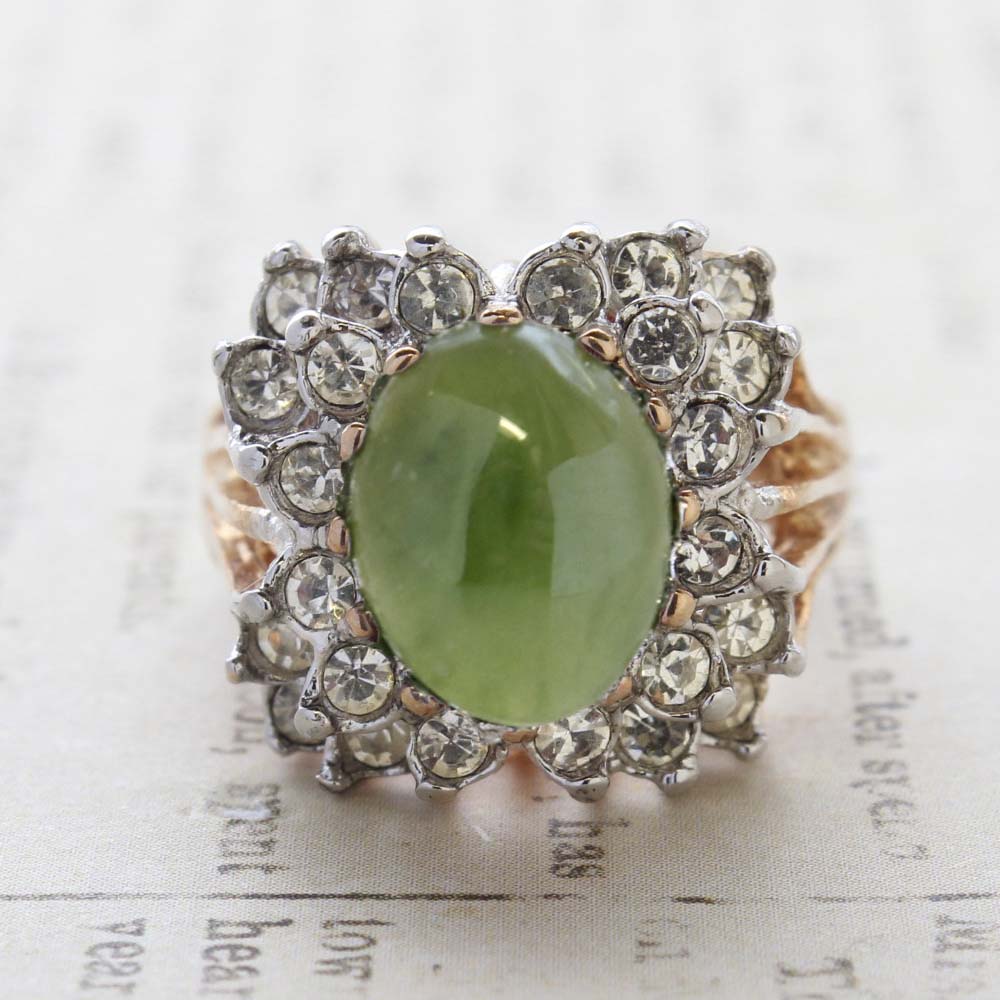 Vintage Emerald Green Crystal Cabochon Stone & Clear Crystal Ring in 18kt Yellow Gold Electroplate by PVD Vintage Jewelry