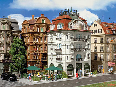 Vollmer 43618 HO Scale Coffee House -- Kit - 7-11/16 x 3-15/16 x 7-11/16"  19.5 x 10 x 19.6cm