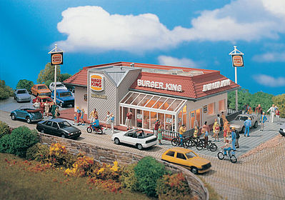 Vollmer 43632 HO Scale Burger King -- Kit - 7-7/8 x 5-3/4 x 3-1/2"  20 x 14.8 x 9.0cm