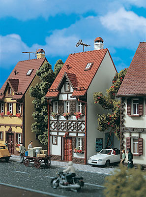 Vollmer 43672 HO Scale Half-Timbered House (white) -- 2 x 3-5/16 x 5-5/16"  5.2 x 8.3 x 13.3cm