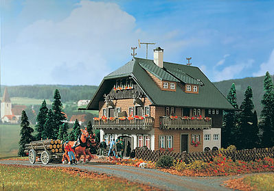 Vollmer 43792 HO Scale Forester's House -- 5-1/2 x 4-1/2 x 5"  14 x 11.5 x 12.5cm