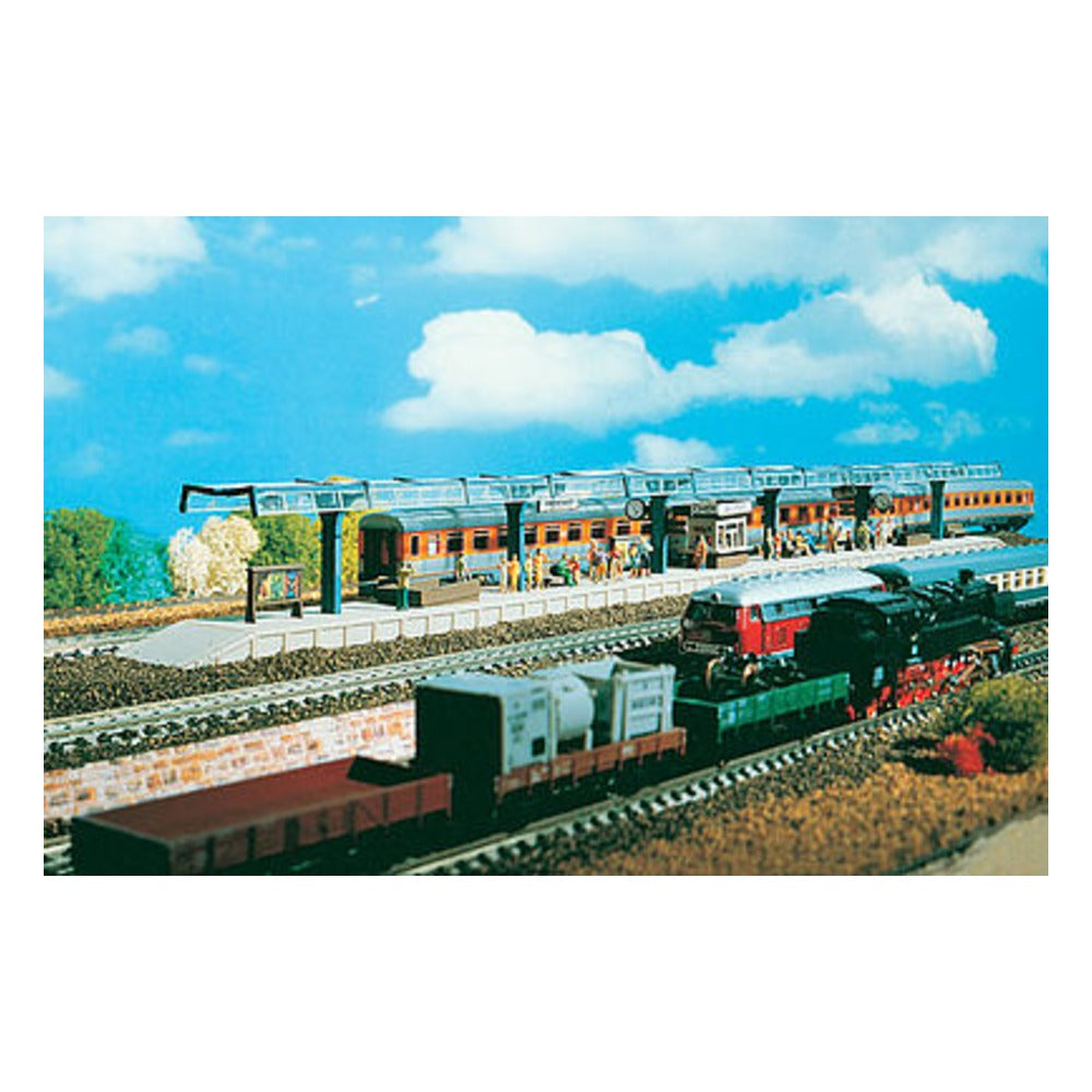 Vollmer 47538 N Scale Modern Platform -- 19-1/2 x 1" 49 x 2.5cm