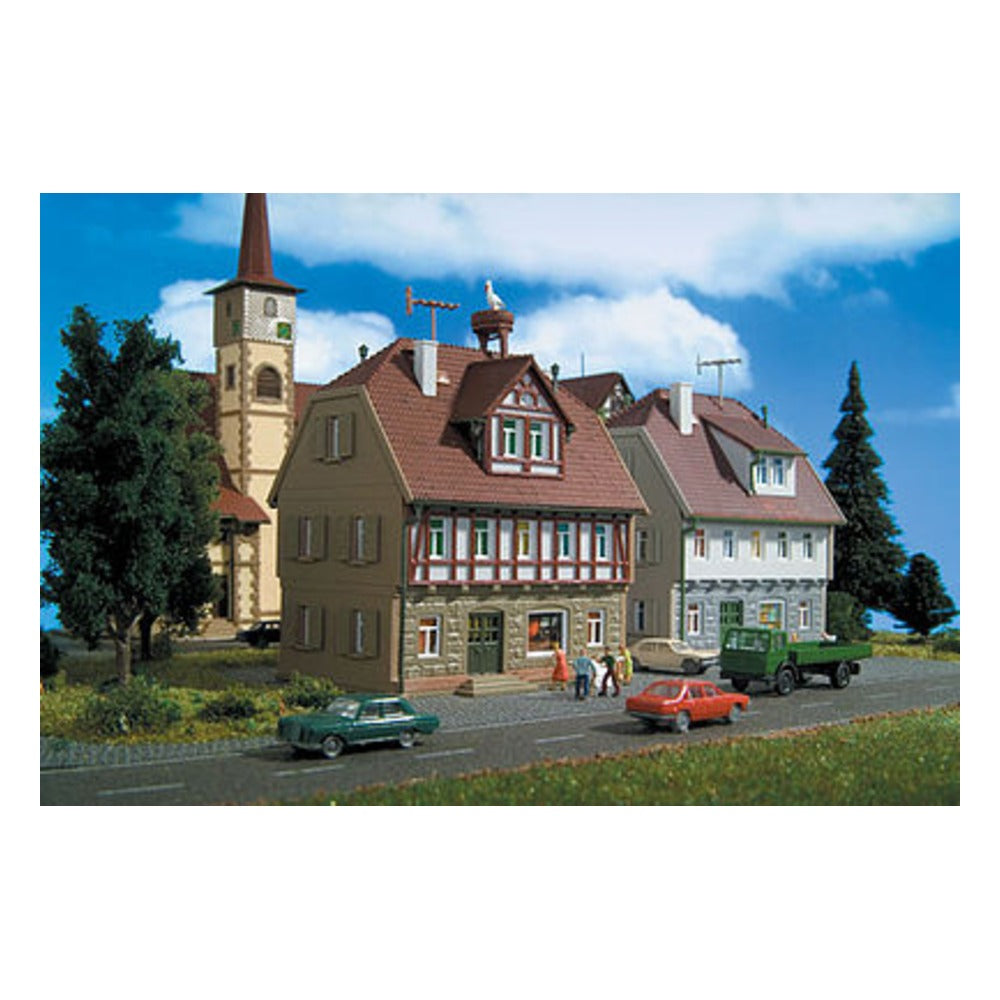 Vollmer 47643 N Scale House w/Stork's Nest - Kit -- 3-7/32 x 2-9/16 x 4-1/8 8.2 x 6.5 x 10.5cm