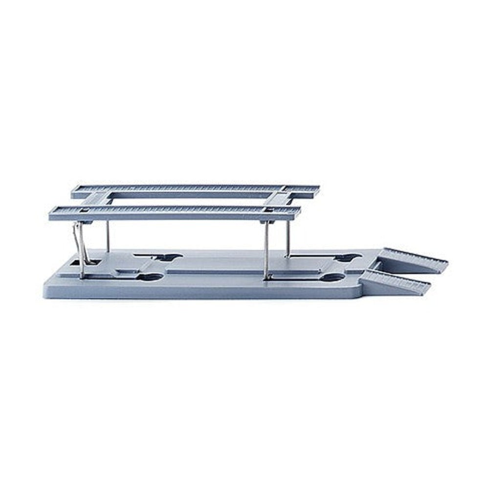 Wiking 85098 HO Scale Hydraulic Vehicle Lift Platform - Assembled -- Powder Blue