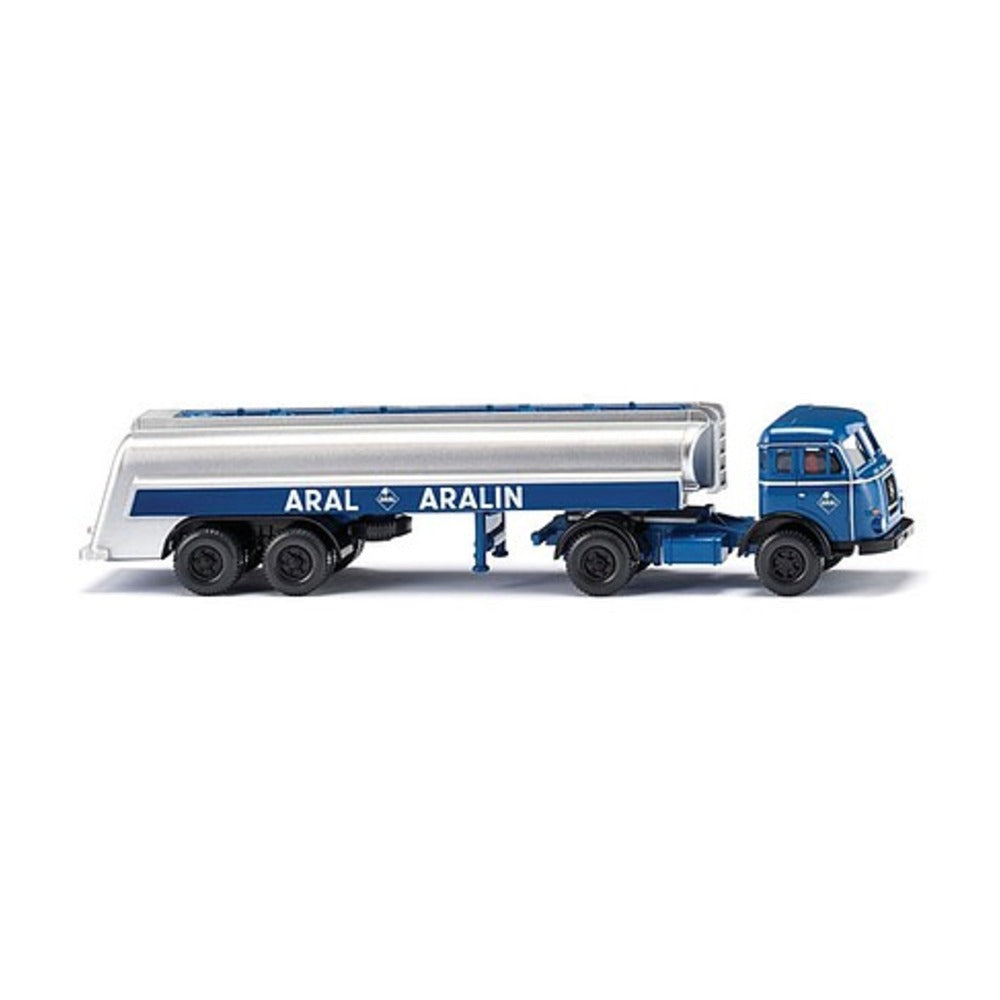Wiking 88247 HO Scale 1955-1961 Henschel Tractor with Tank Trailer - Assembled -- Aral (blue, silver, German Lettering)