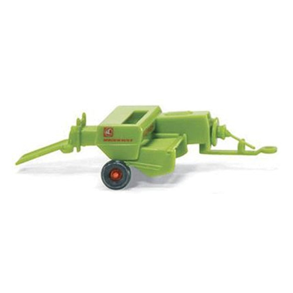 Wiking 95940 N Scale Farm Machinery - CLAAS -- Markant Baler (green)