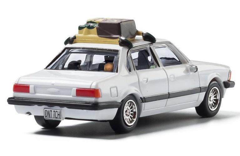 Woodland Scenics AS5370 HO Scale Family Vacation Sedan