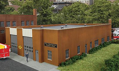 Walthers Cornerstone 933-3767 HO Scale Fire Department Repair Shop -- Kit - 13-5/8 x 7-1/2 x 3-3/8" 34.6 x 19 x 8.5cm